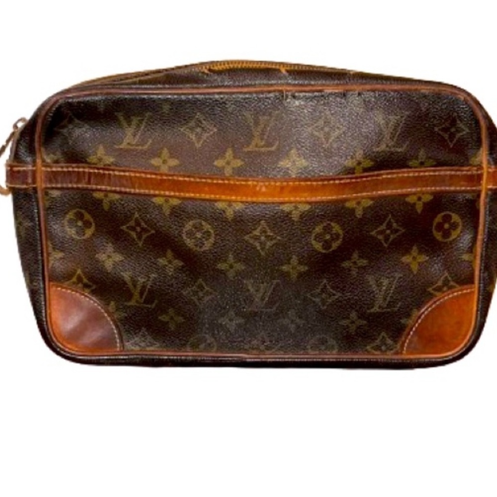 Authentic Louis Clutch Bag Monogram